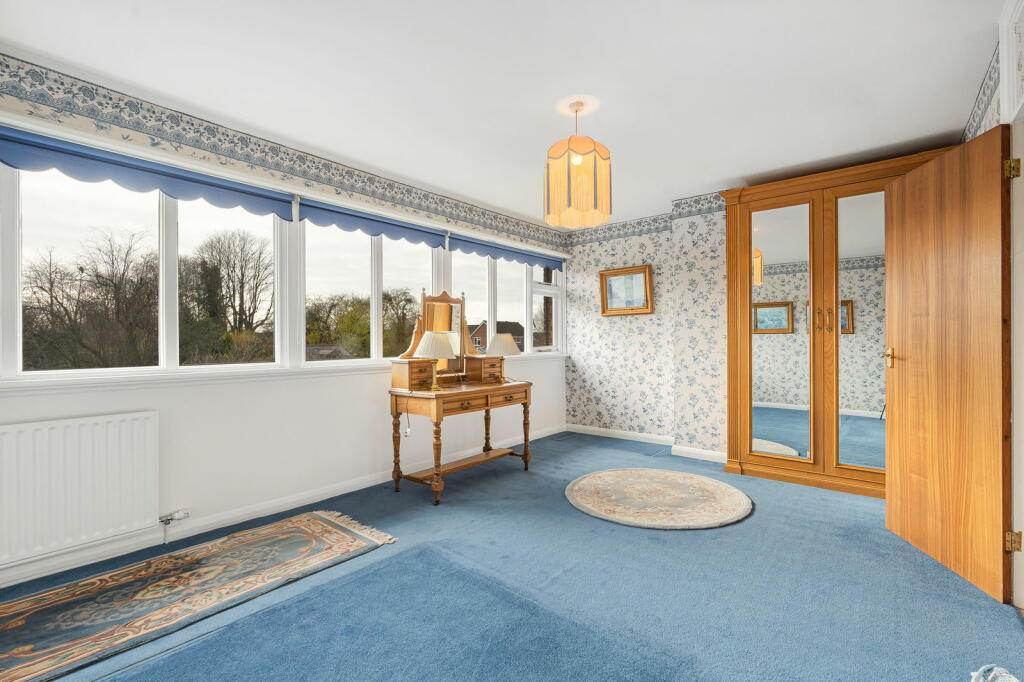 Additional property image - Sheering Mill Lane, Sawbridgeworth, CM21