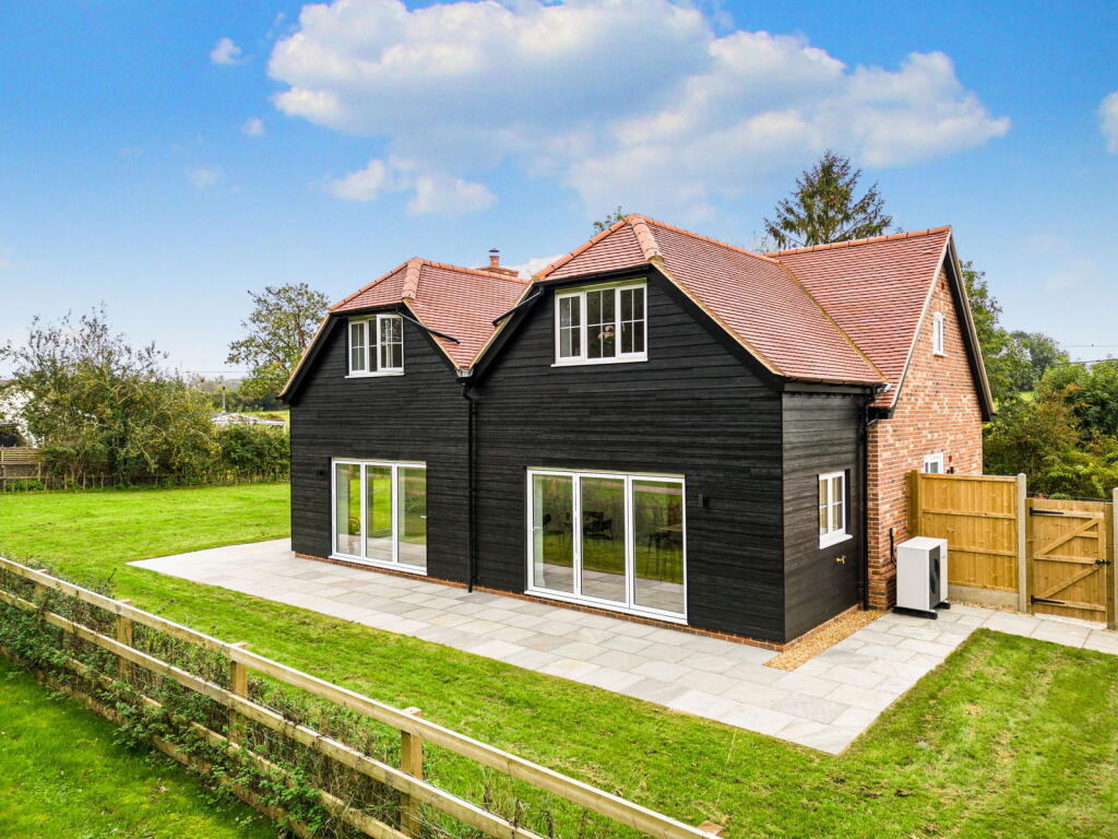 Additional property image - Main Street, Shudy Camps, Cambridgeshire, CB21 4RA