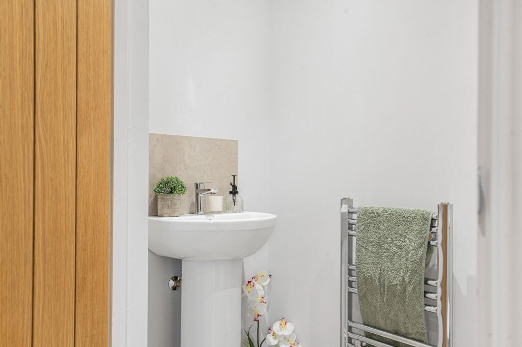 Additional property image - Main Street, Shudy Camps, Cambridgeshire, CB21 4RA