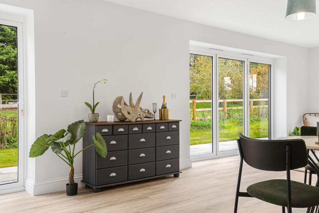 Additional property image - Main Street, Shudy Camps, Cambridgeshire, CB21 4RA