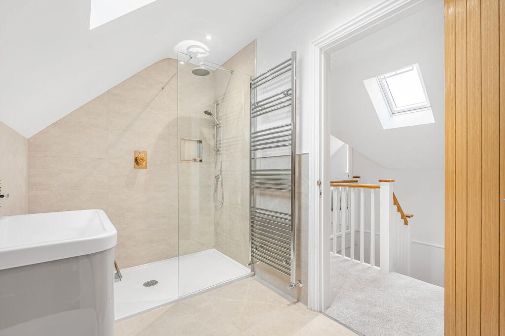 Additional property image - Main Street, Shudy Camps, Cambridgeshire, CB21 4RA