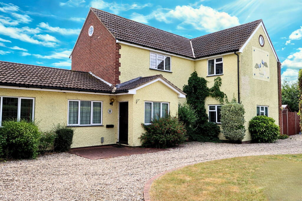 Main image of property: High Cross Lane, Little Canfield, Dunmow, CM6 1TD