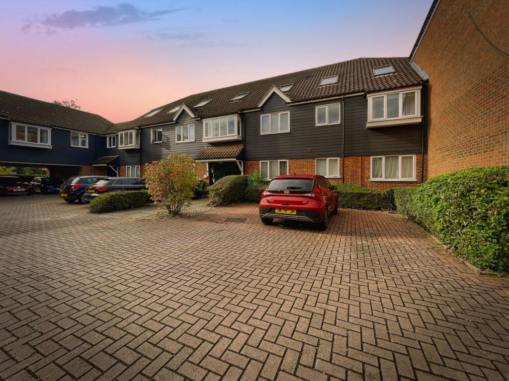 Main image of property: The Meadows, Sawbridgeworth, CM21 9RA