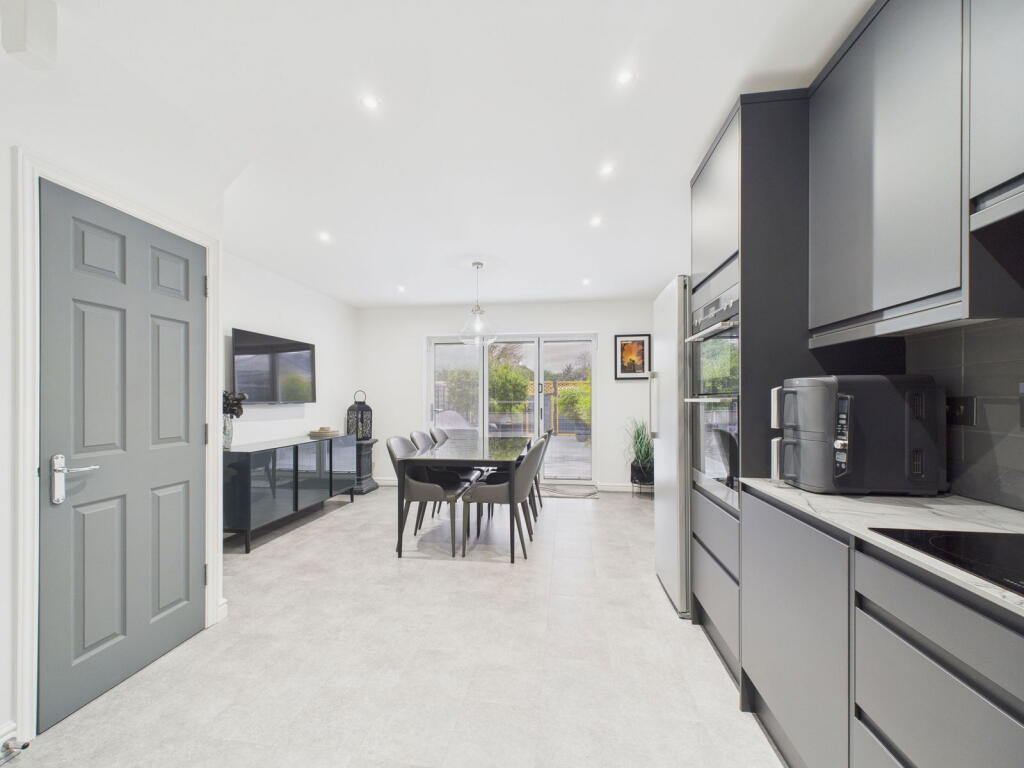 Main image of property: Roding Drive, Dunmow, CM6 1FE