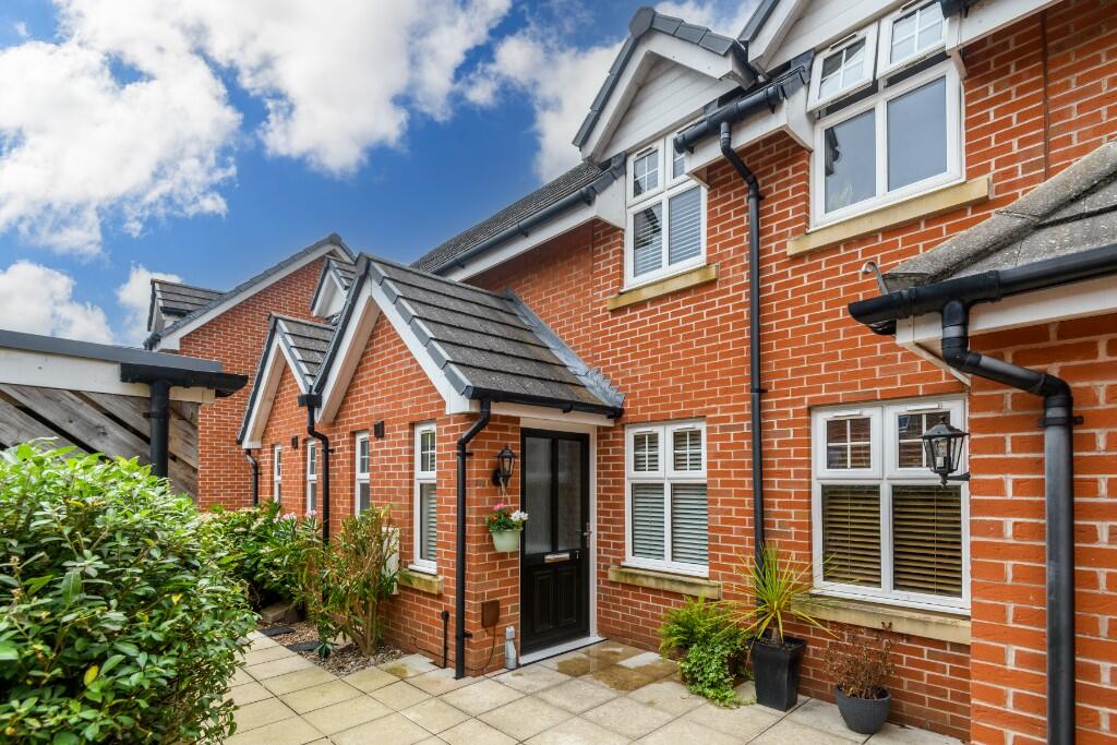 Main image of property: Southbourne, BH6