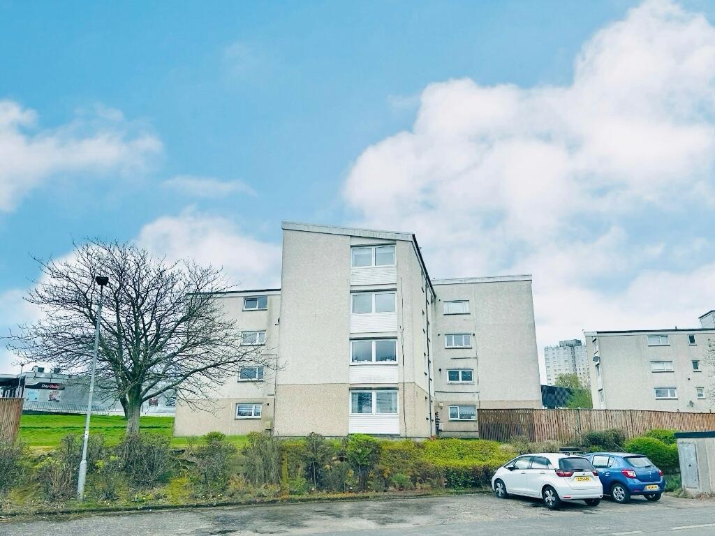 2 bedroom flat for rent in Thorndyke, Glasgow, G74
