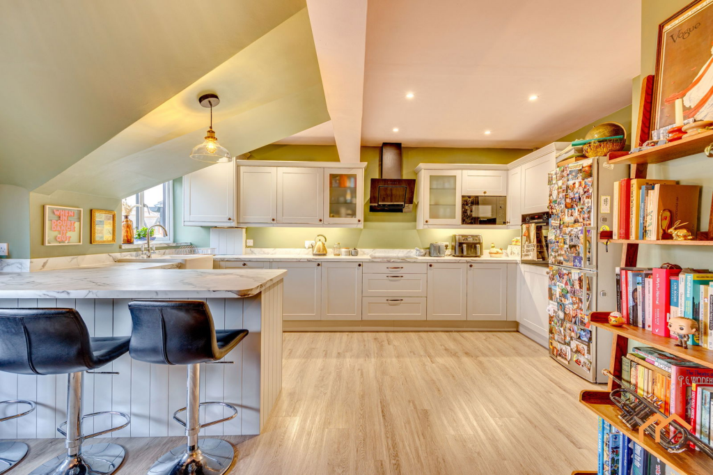 Additional property image - Lambeth Court | Queens Road | Hoylake | CH47