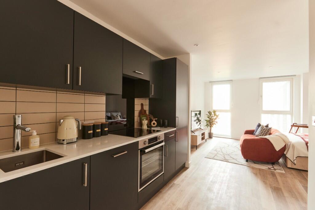 Main image of property: THE CASTINGS, Apt 215, 9 Heyrod Street, Manchester, M1