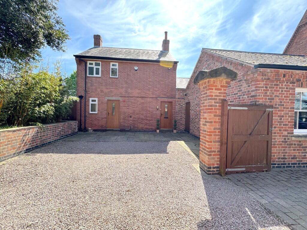 Main image of property: Nottingham Road, Keyworth NG12 5FD