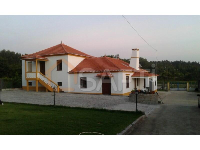 4 bedroom farm house for sale in Aveiro, Válega, Portugal