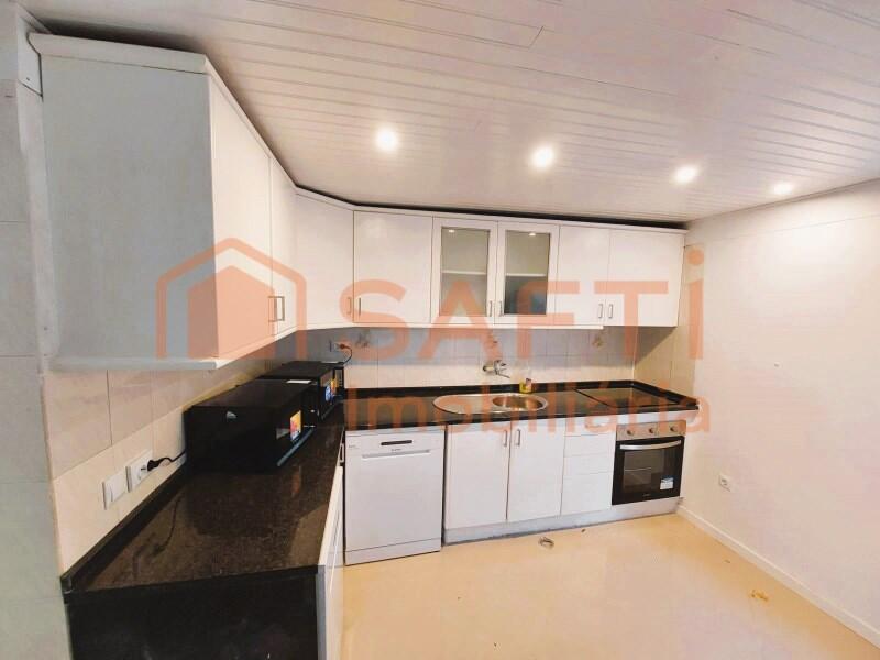 Main image of property: Lisbon, Lisbon