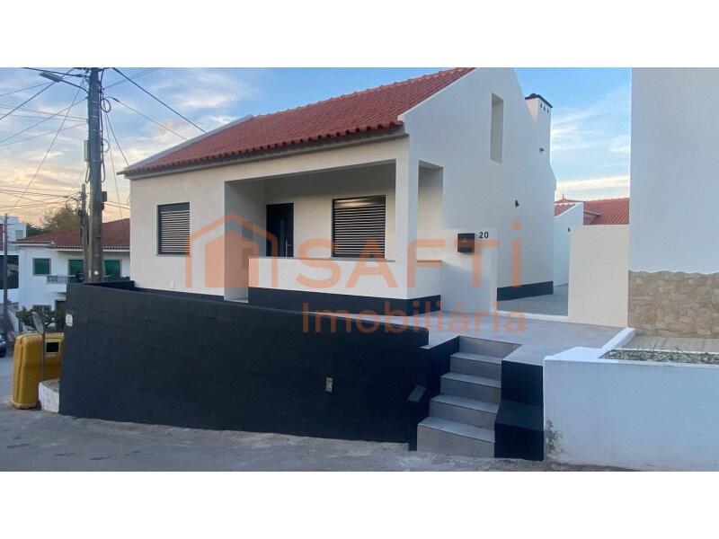 Main image of property: Lisbon, Turcifal