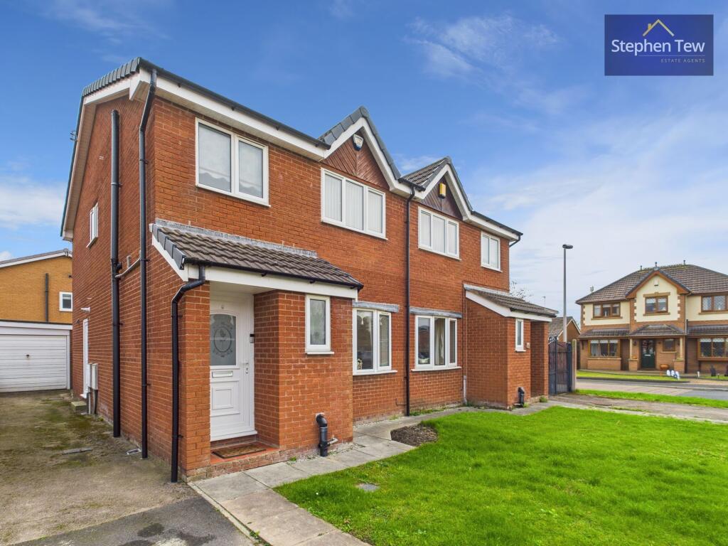 3 bedroom semi-detached house