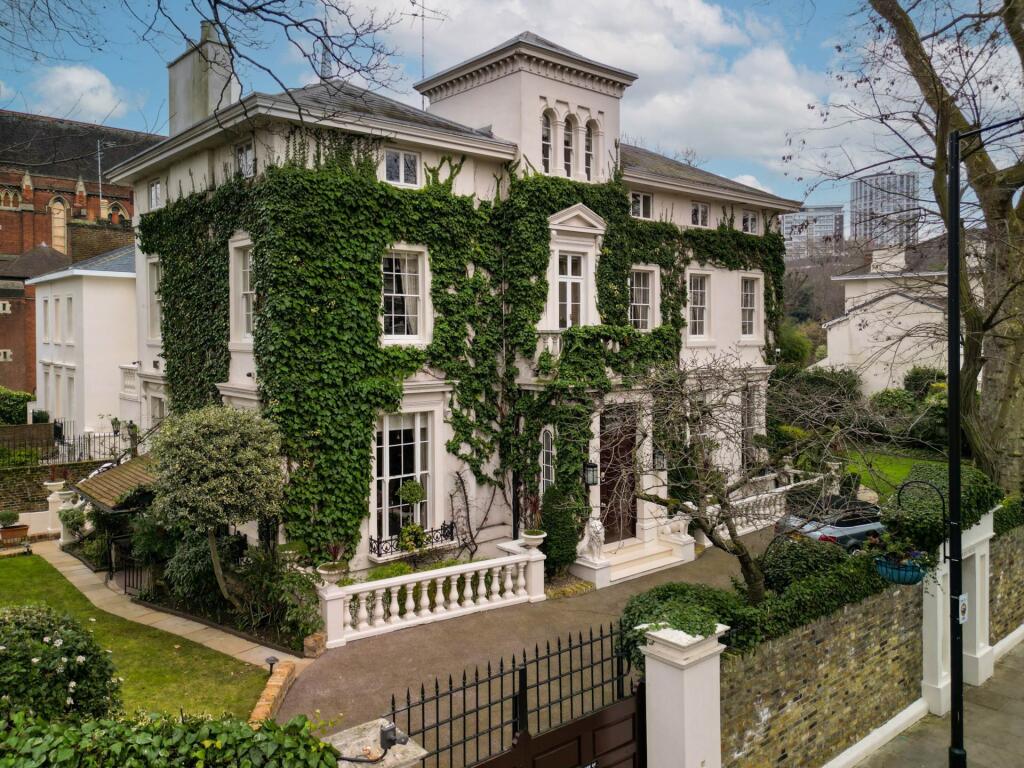 Main image of property: Park Place Villas, Little Venice