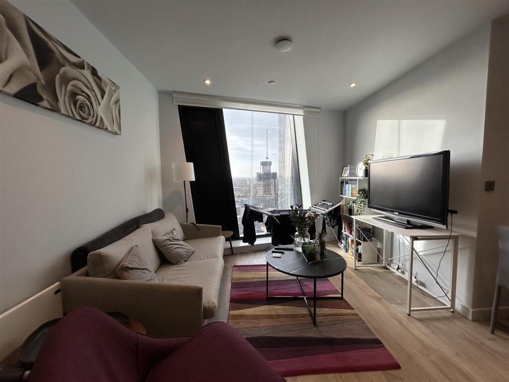 Main image of property: Axis Tower, 9 Whitworth Street, Deansgate, Manchester