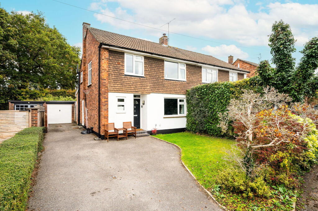 Main image of property: Longmeadow, Bookham, KT23