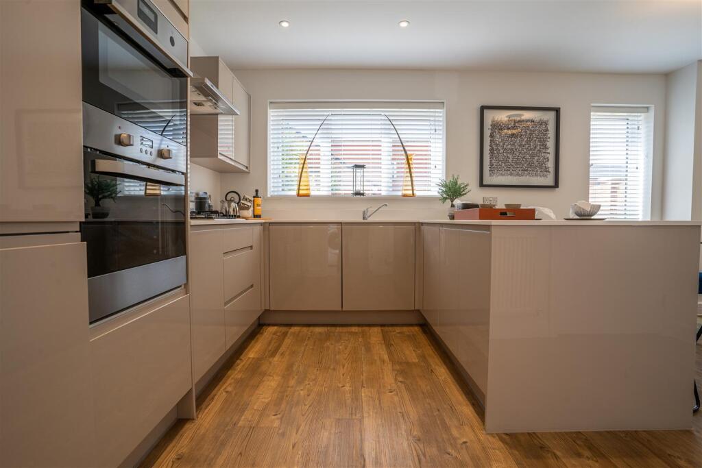 Additional property image - Hatfield Grove, Hatfield Peverel
