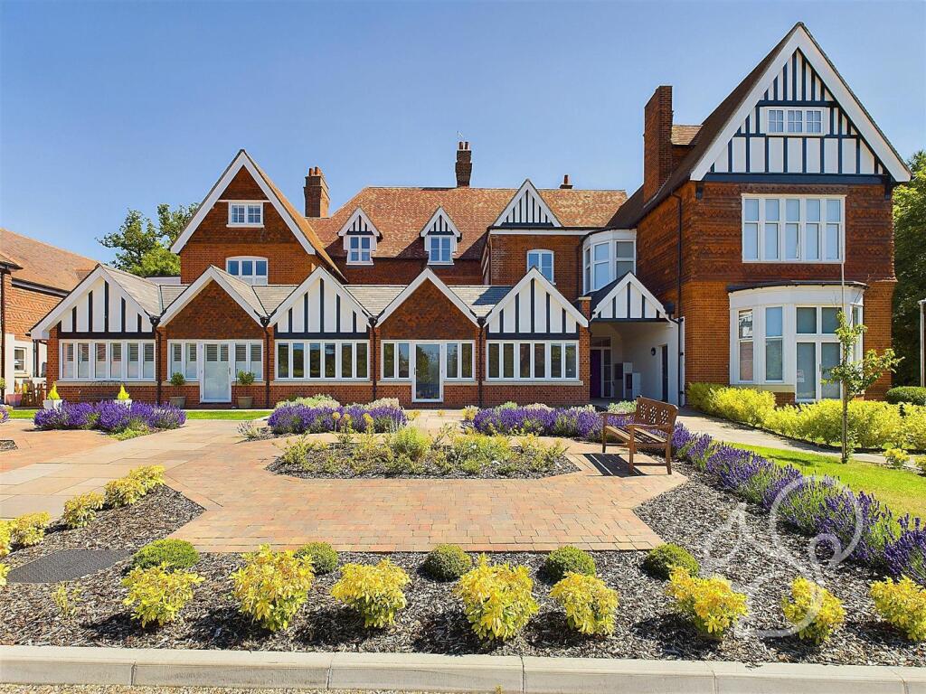 Additional property image - High Garrett, Braintree