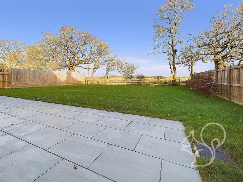 Additional property image - Watchouse Road, Stebbing