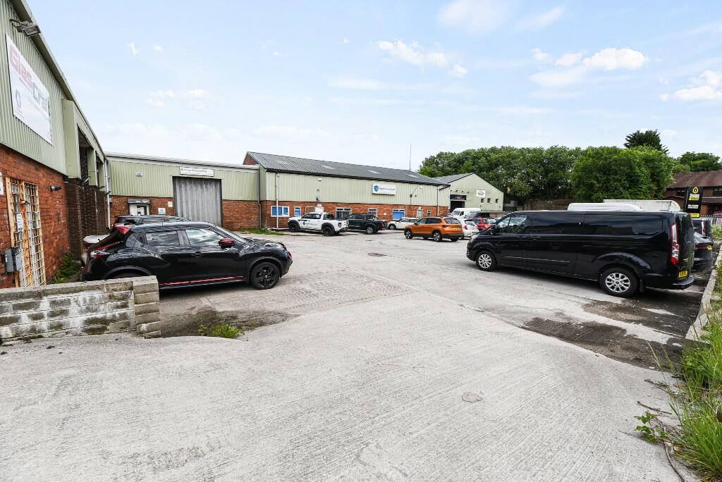 Additional property image - TO LET - Newly Refurbished 20ft Storage Shipping Container, Lowercroft Business Park, Bury, BL8