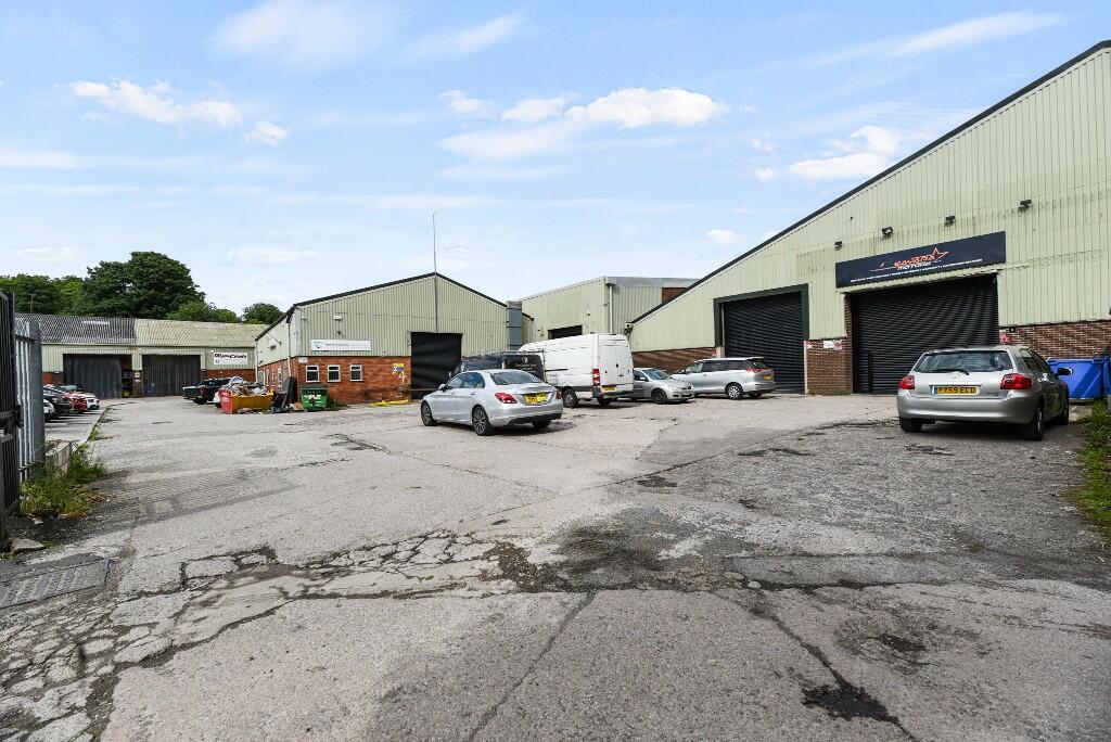 Additional property image - TO LET - Newly Refurbished 20ft Storage Shipping Container, Lowercroft Business Park, Bury, BL8