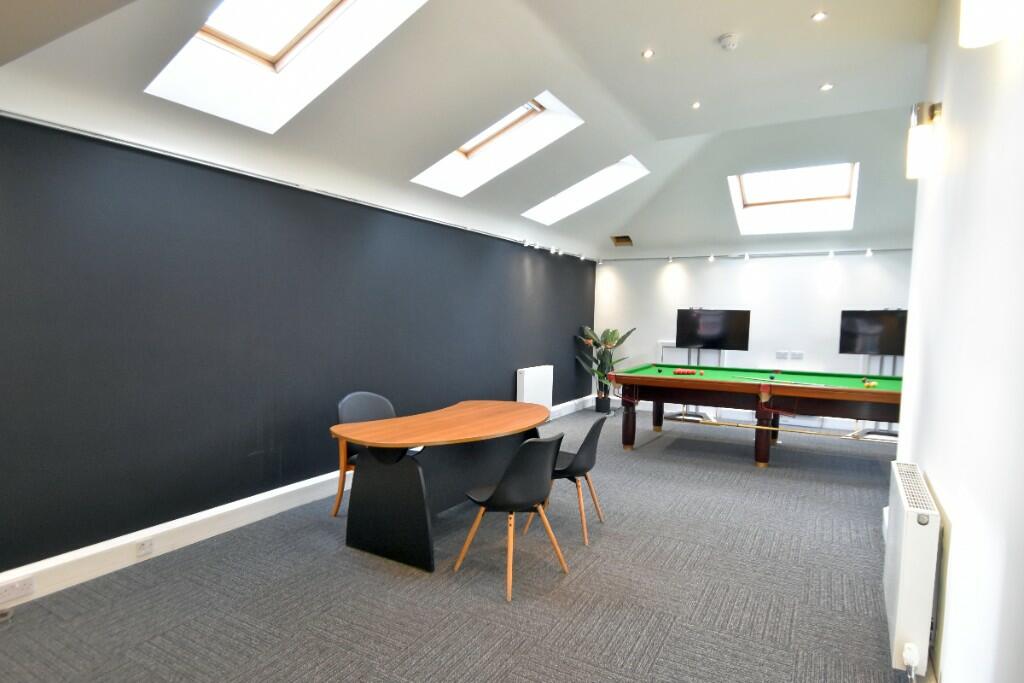 Additional property image - First Floor, 435-437 Walmersley Road, Bury, BL9