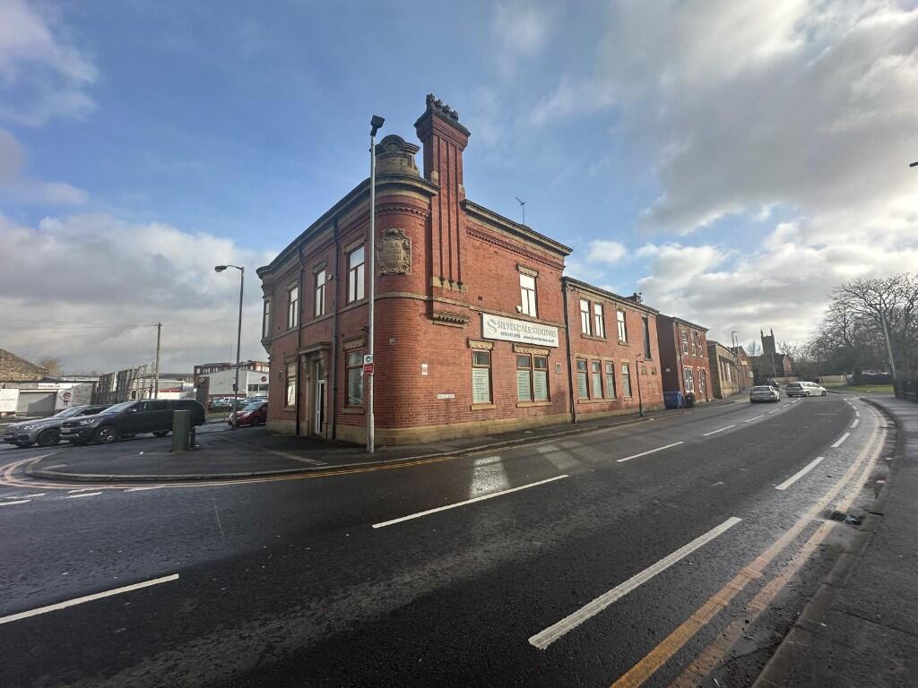 Additional property image - Bell Lane, Bury, Greater Manchester, BL9