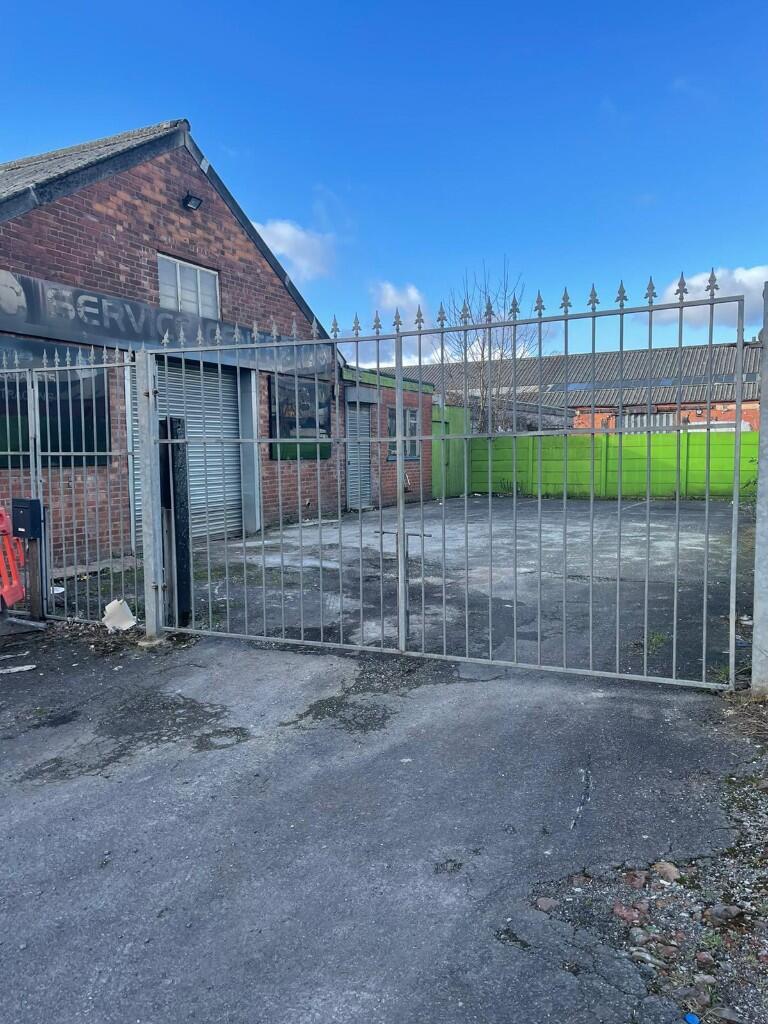 Main image of property: TD Autocare, Lonsdale Street, Newton Heath, Manchester, M40 