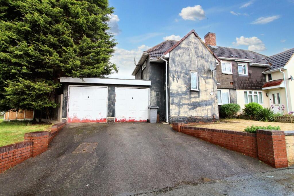 Main image of property: Fifth Avenue, Wolverhampton
