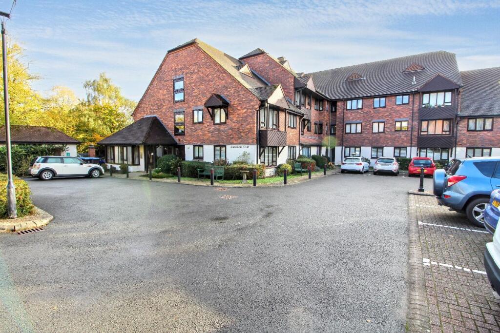 Main image of property: Flat , Blackthorn Court, Chestnut Walk, Henley-in-Arden
