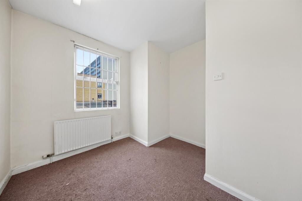 Main image of property: Bethnal Green Road, Bethnal Green, E2