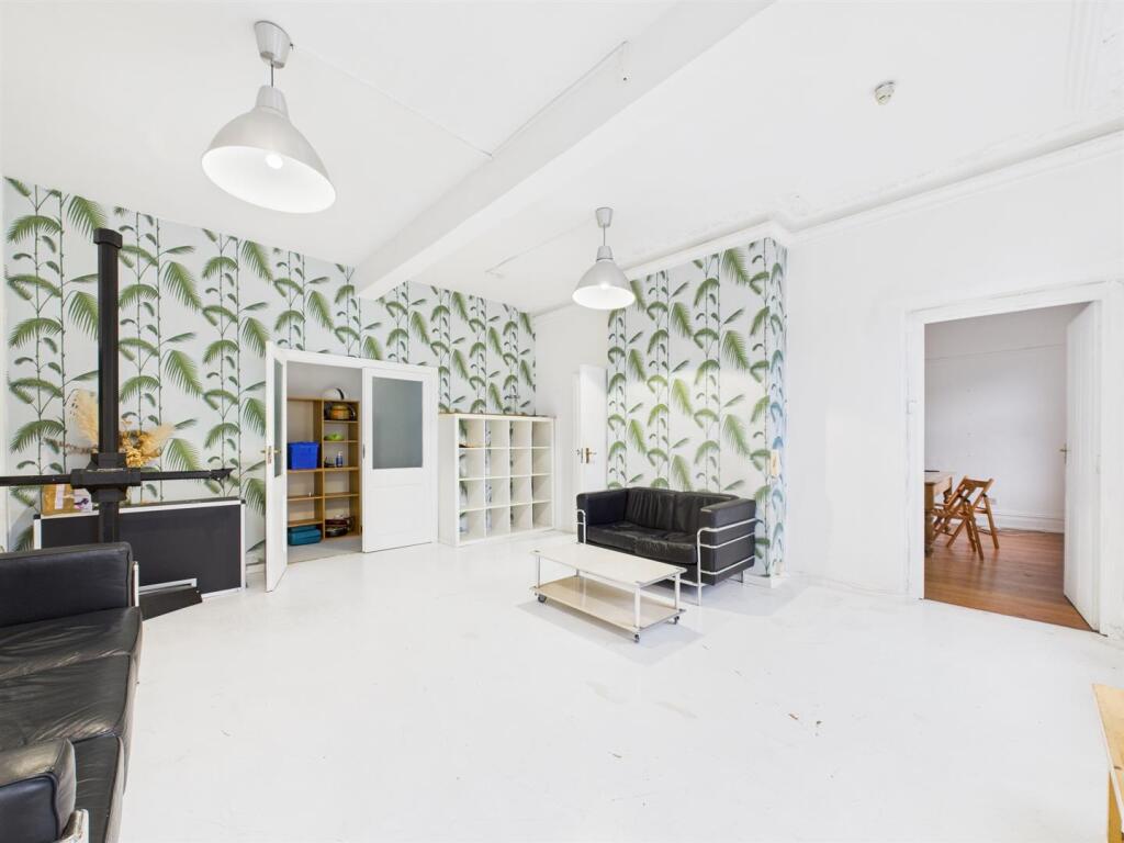 Main image of property: Roman Road, Bethnal Green, E2