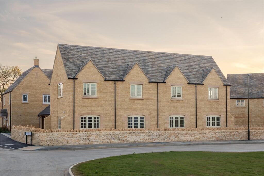 Main image of property: 66 Ellenbrook, Stow Road, Moreton-In-Marsh, Gloucestershire, GL56