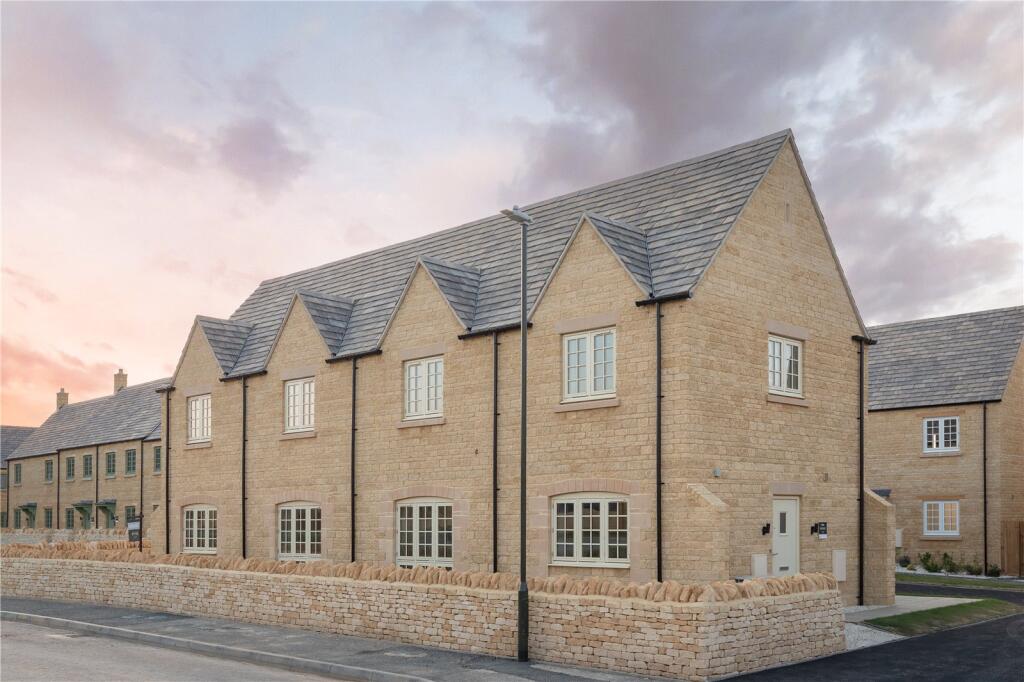 Main image of property: 65 Ellenbrook, Stow Road, Moreton-In-Marsh, Gloucestershire, GL56