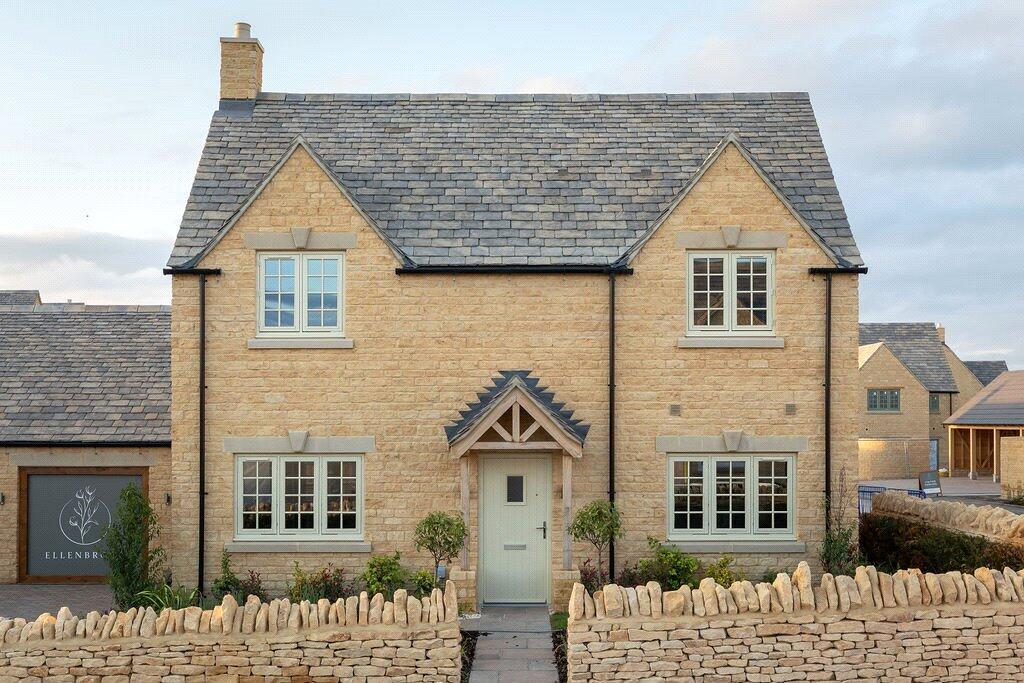 Main image of property: 106 Ellenbrook, Stow Road, Moreton-In-Marsh, Gloucestershire, GL56