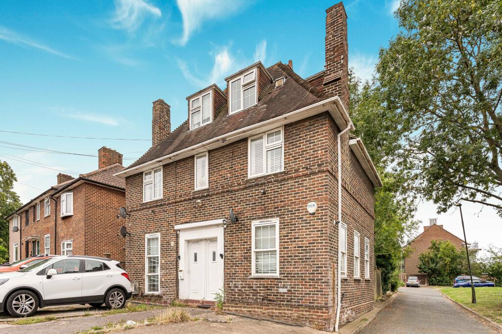 Main image of property: Framlingham Crescent, London, SE9