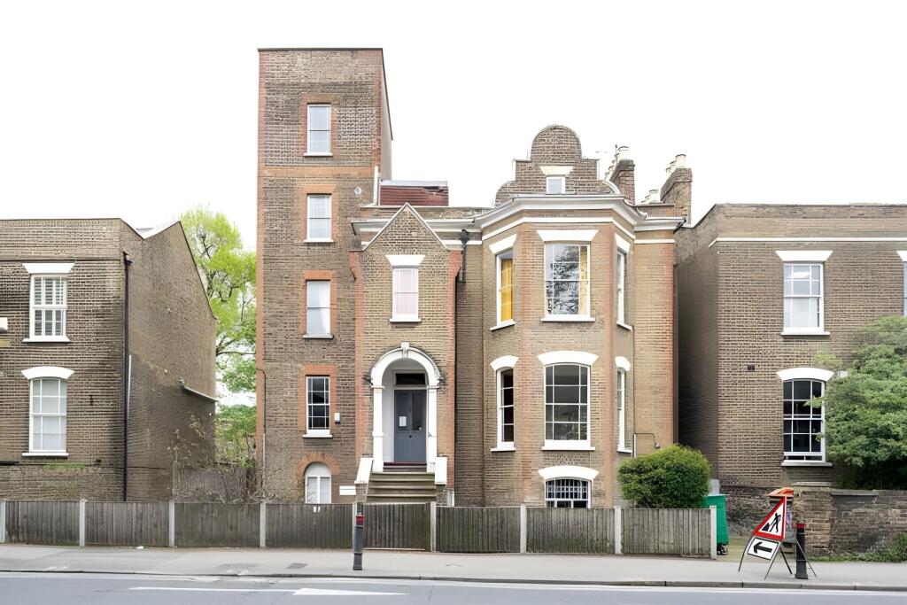 Main image of property: Dalston Lane, London, E8