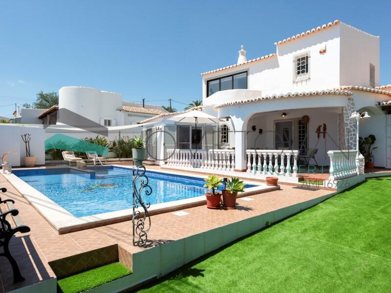 Main image of property: Algarve, Lagoa