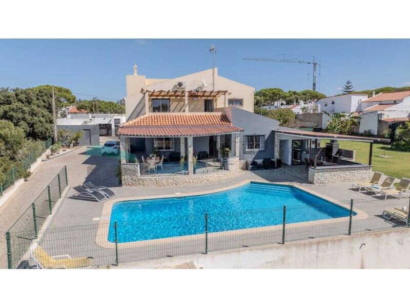 Main image of property: Algarve, Quarteira