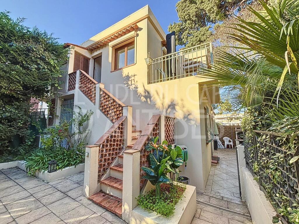 Main image of property: Provence-Alps-Cote d`Azur, Alpes-Maritimes, Antibes