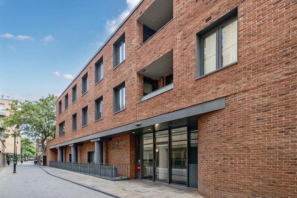 Main image of property: Camberwell New Road, London, SE5