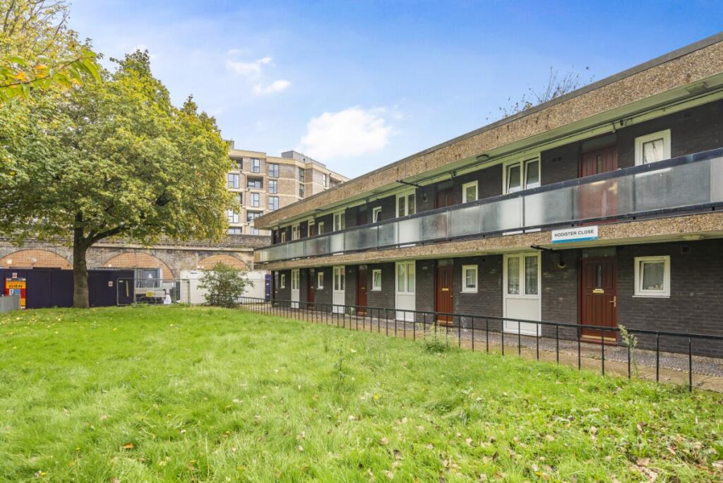 Main image of property: Hodister Close, London, SE5