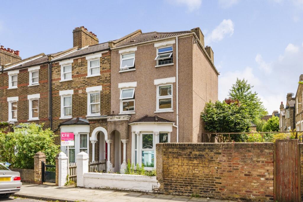 Main image of property: Elmington Road, London, SE5