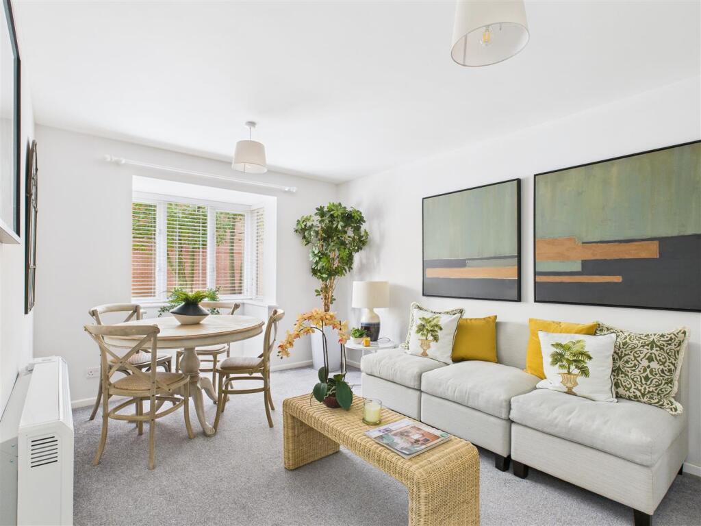 Main image of property: Redoubt Close, Hitchin