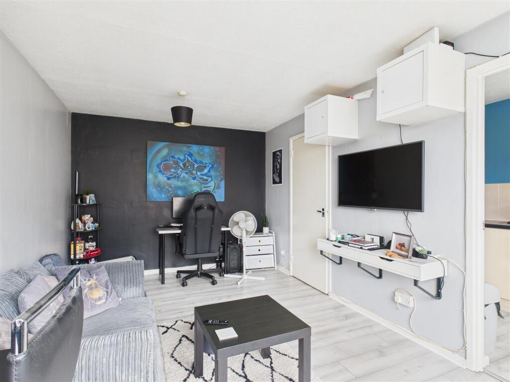 Main image of property: Bittern Way, Letchworth Garden City