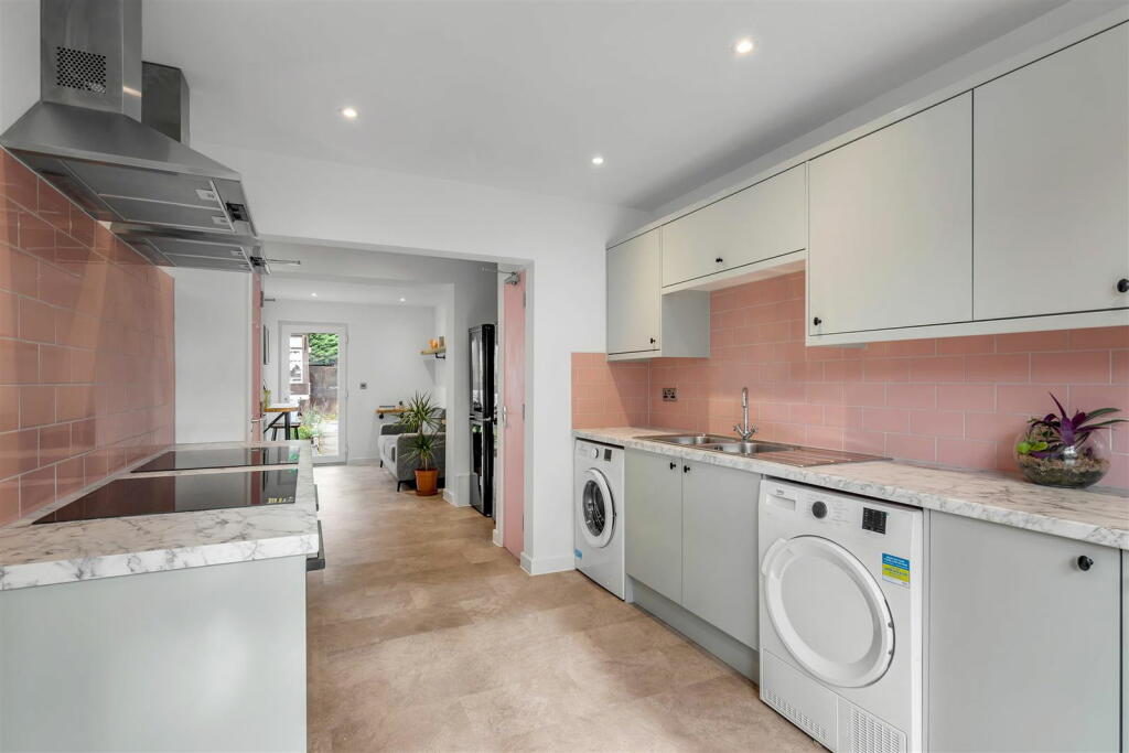 Main image of property: Buckingham Road, Norwich