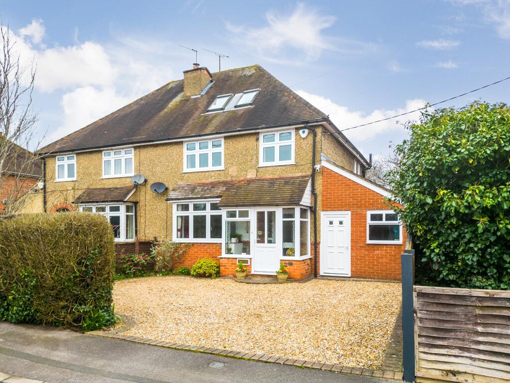 4 bedroom semi-detached house for sale in Old Whitley Wood Lane, Shinfield, Reading, RG2 8PY, RG2