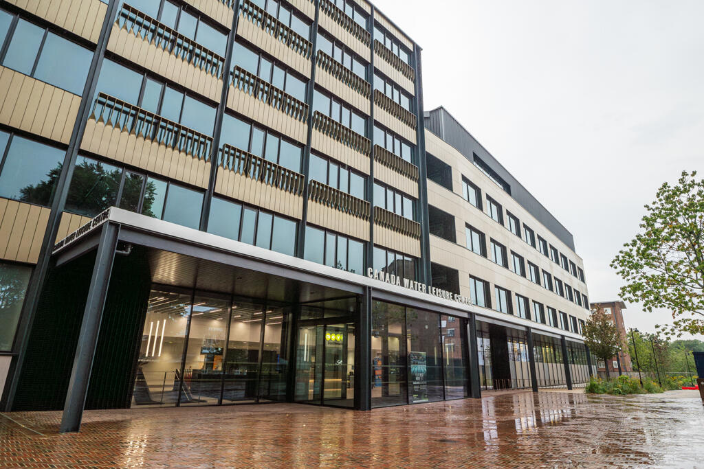 Main image of property: Unit 9, Dock Offices, Surrey Quays Road, London, Greater London, SE16 2XU