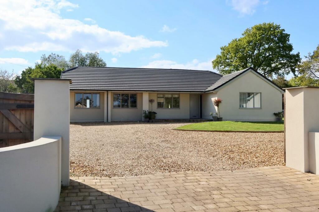 Additional property image - Lake Road, Verwood, Dorset