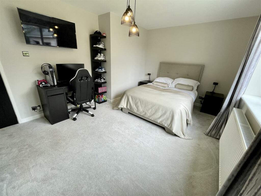 Additional property image - Lake Road, Verwood, Dorset